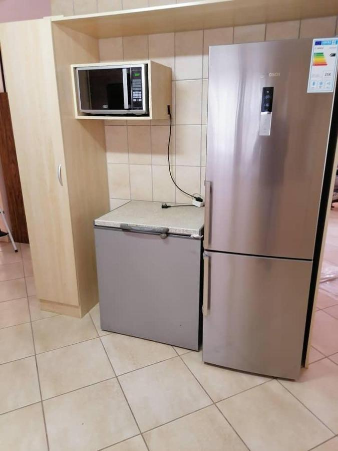 Jjp Self Catering - Three Bedroom House Luderitz Bagian luar foto